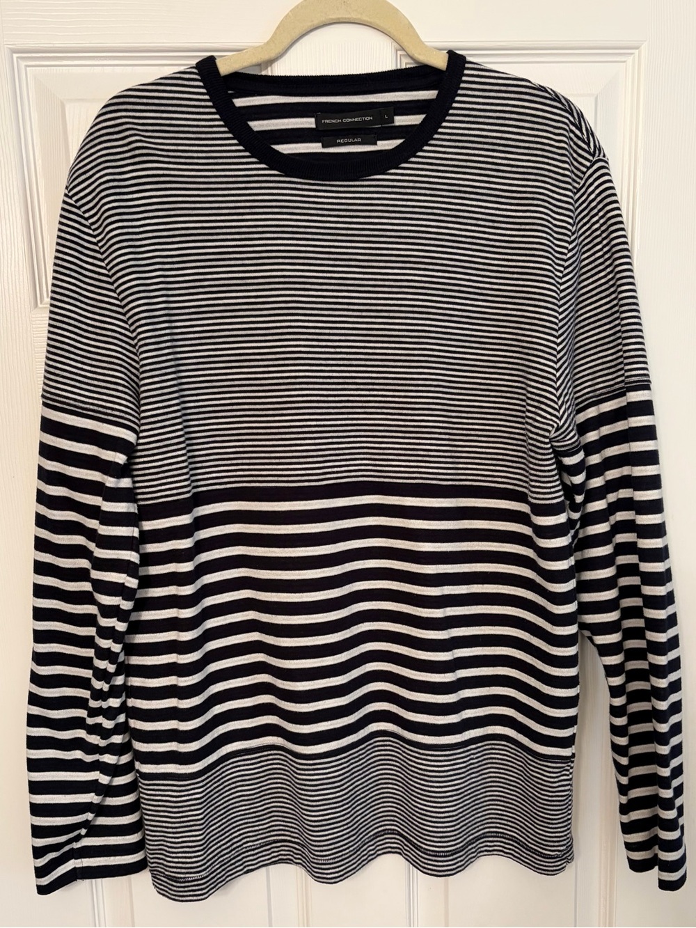 French Connection Multi-Stripe Long Sleeve Knit Shirt / Sweater size large